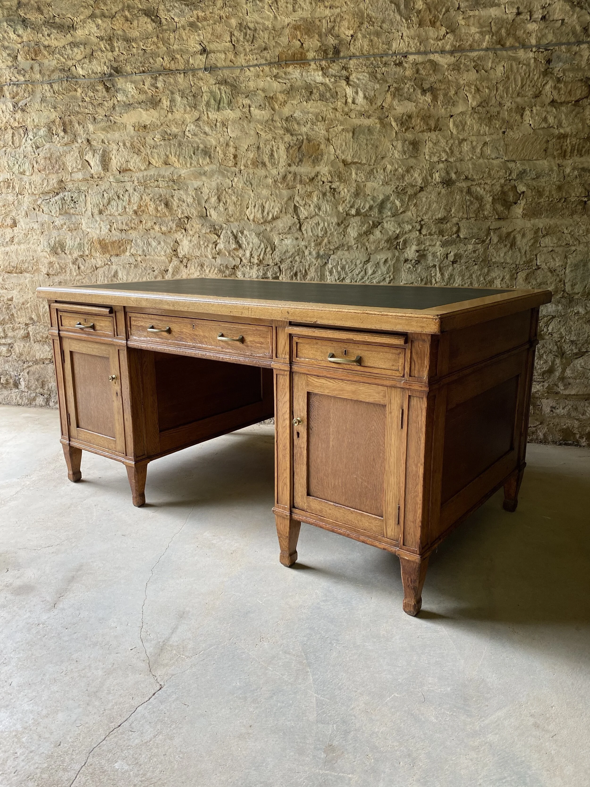 Honey 2024 oak desk